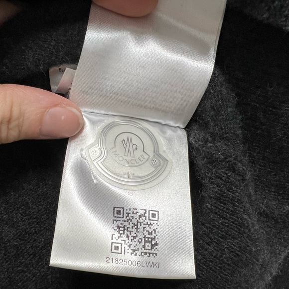 Authentic boys Moncler wool sweater - Picture 4 of 5